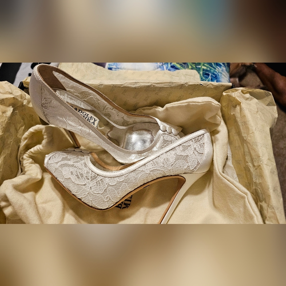 Badgley Mischka wedding shoes